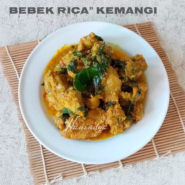 Resep Bebek Rica-rica Kemangi - Orami Recipes