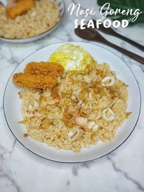 Resep Nasi Goreng Seafood - Orami Recipes